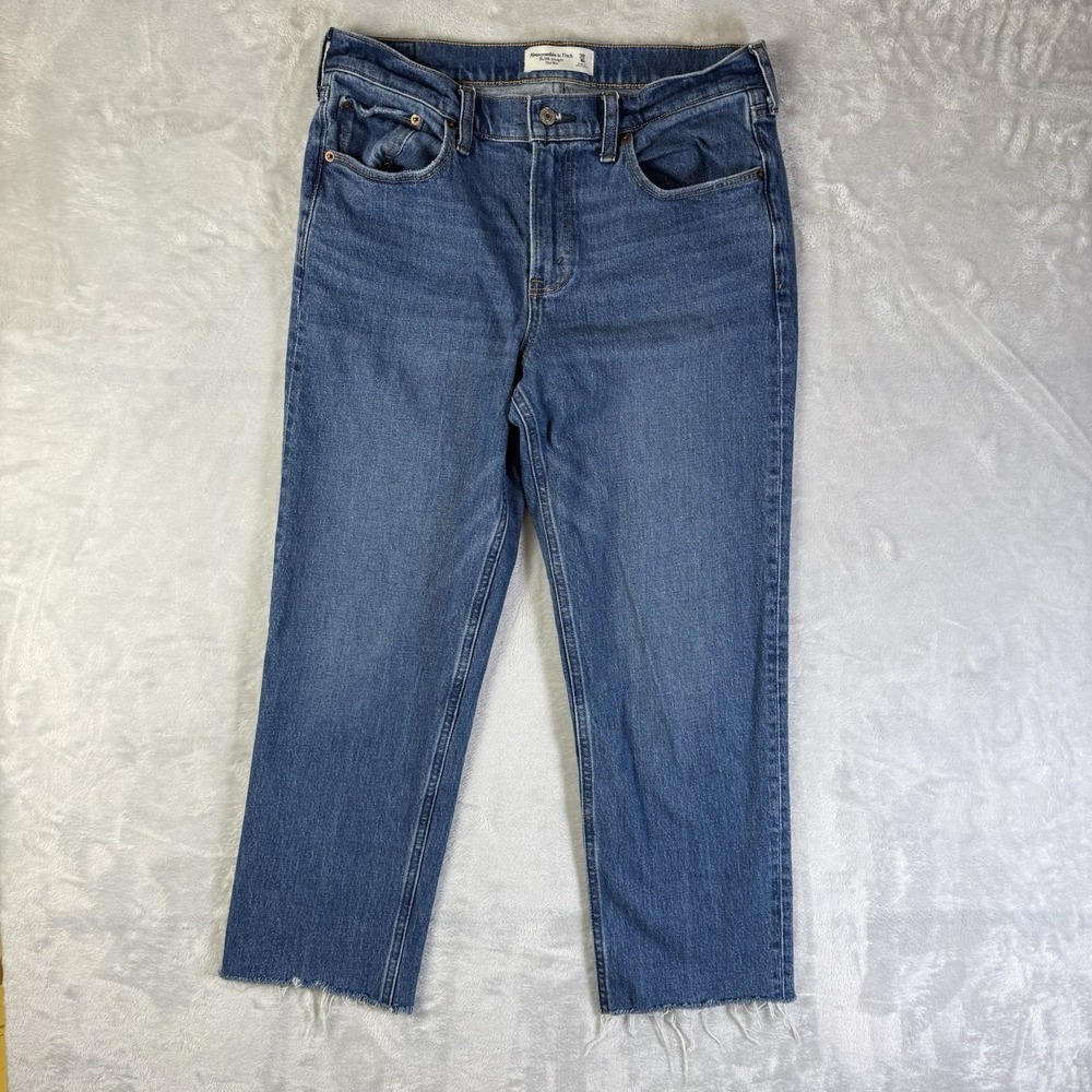 Abercrombie and Fitch The 90s Straight Jeans Women's 30/10 Dark/Medium Wash Fray